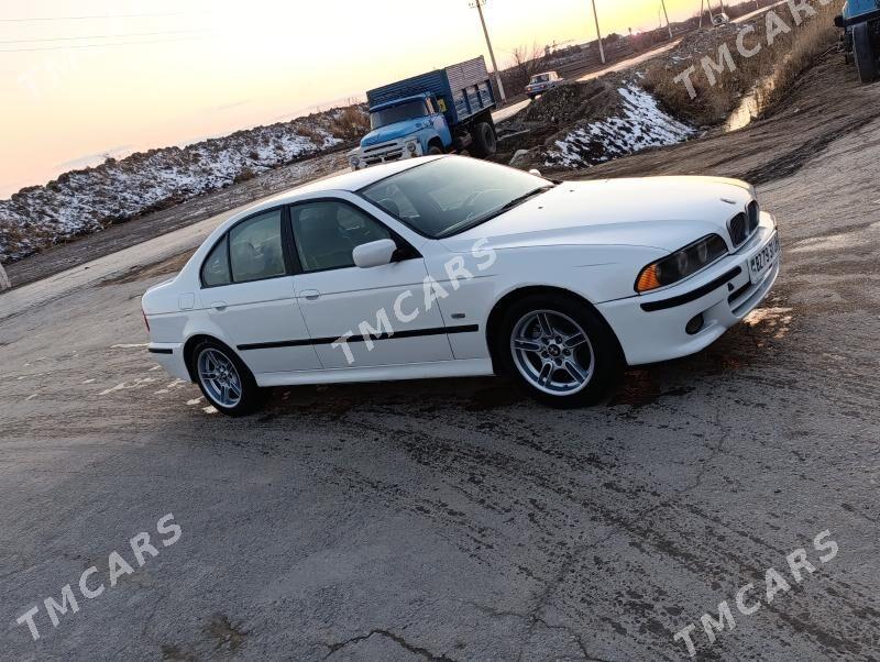 BMW E39 2003 - 110 000 TMT - Чарджоу - img 3