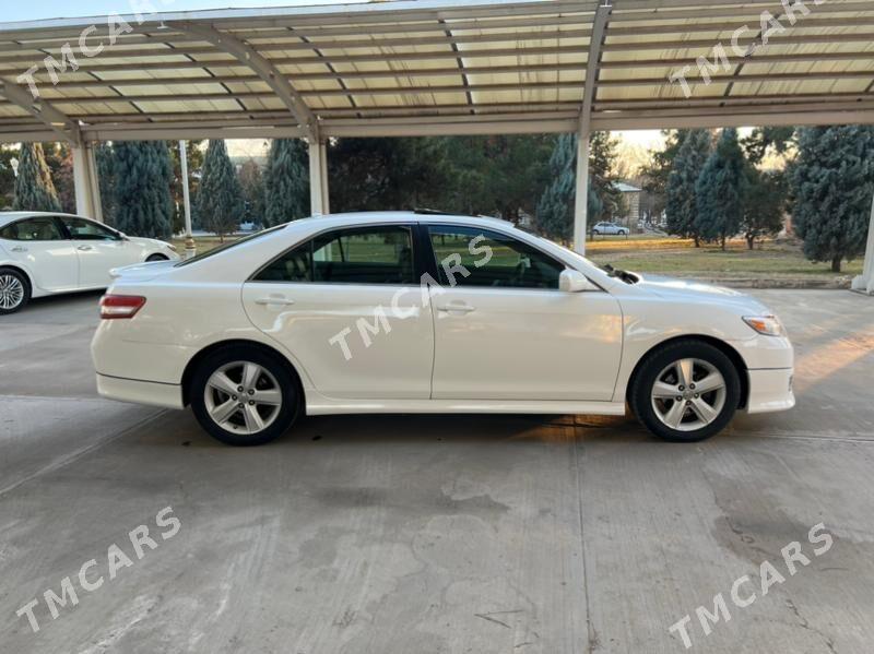 Toyota Camry 2011 - 200 000 TMT - Мары - img 7