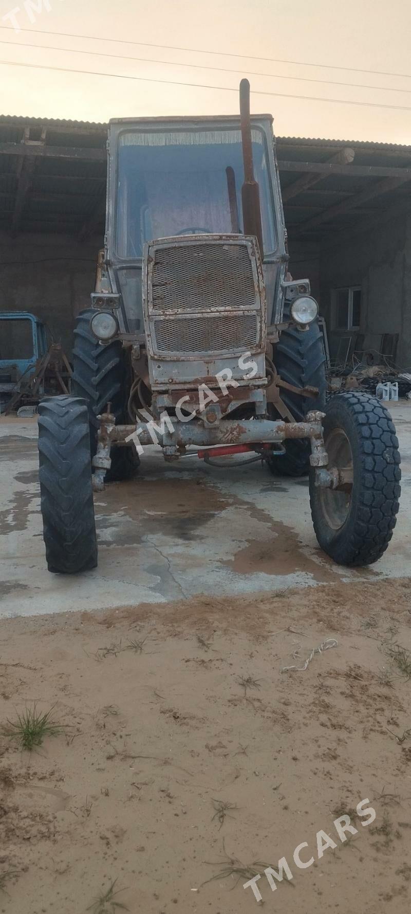 MTZ 82 1988 - 40 000 TMT - Ак-Бугдайский этрап - img 2