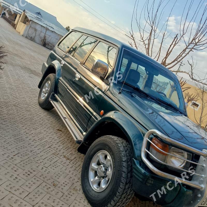 Mitsubishi Pajero 1996 - 75 000 TMT - Мары - img 3