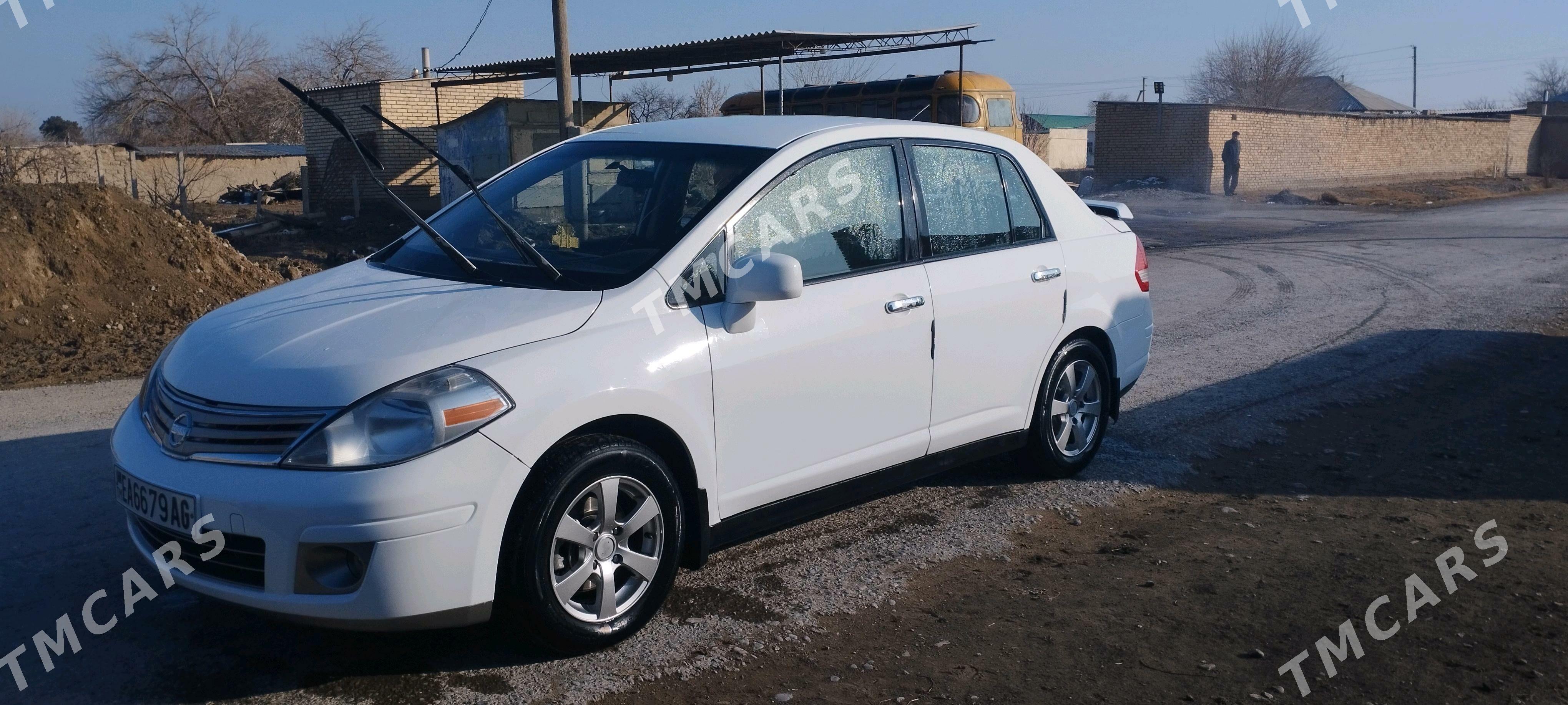 Nissan Versa 2010 - 130 000 TMT - Ашхабад - img 2