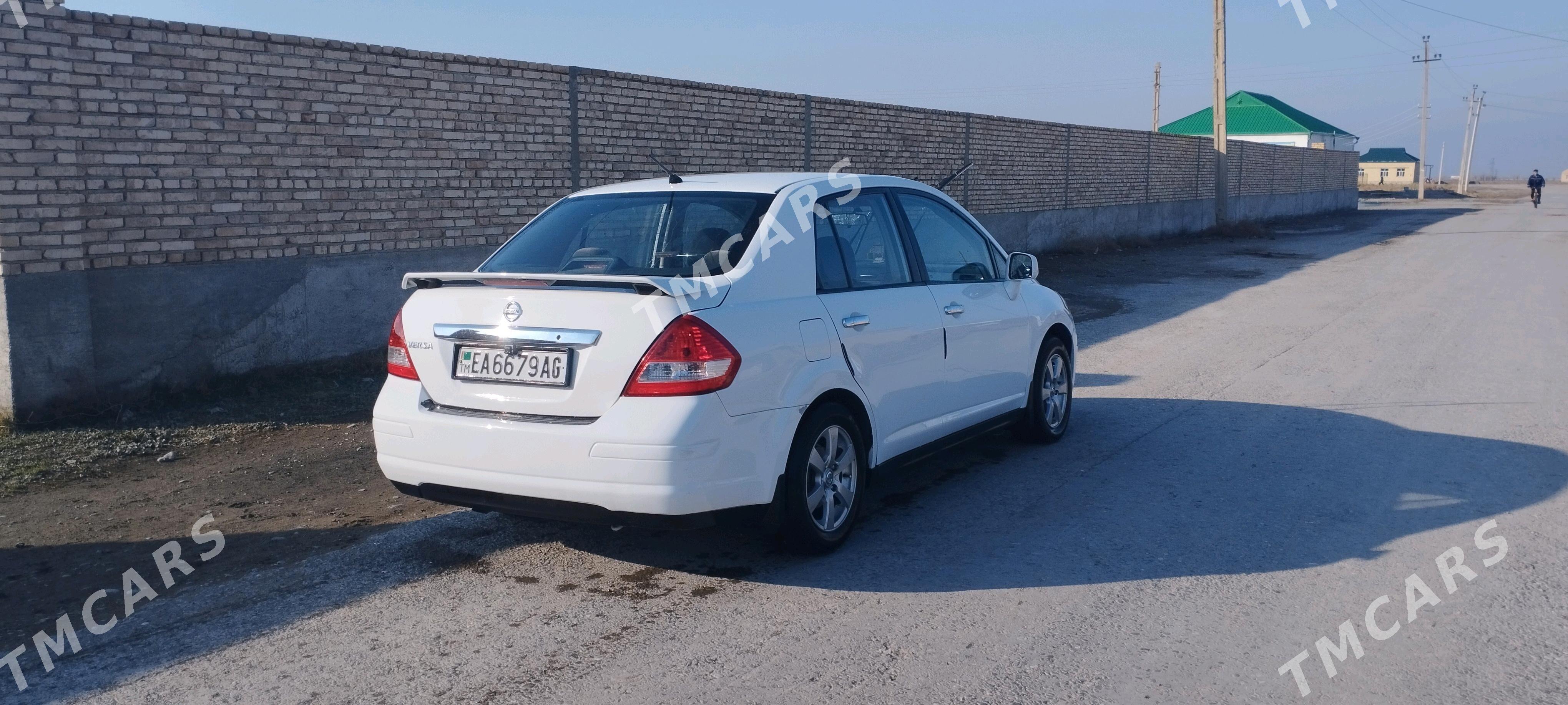 Nissan Versa 2010 - 130 000 TMT - Aşgabat - img 3