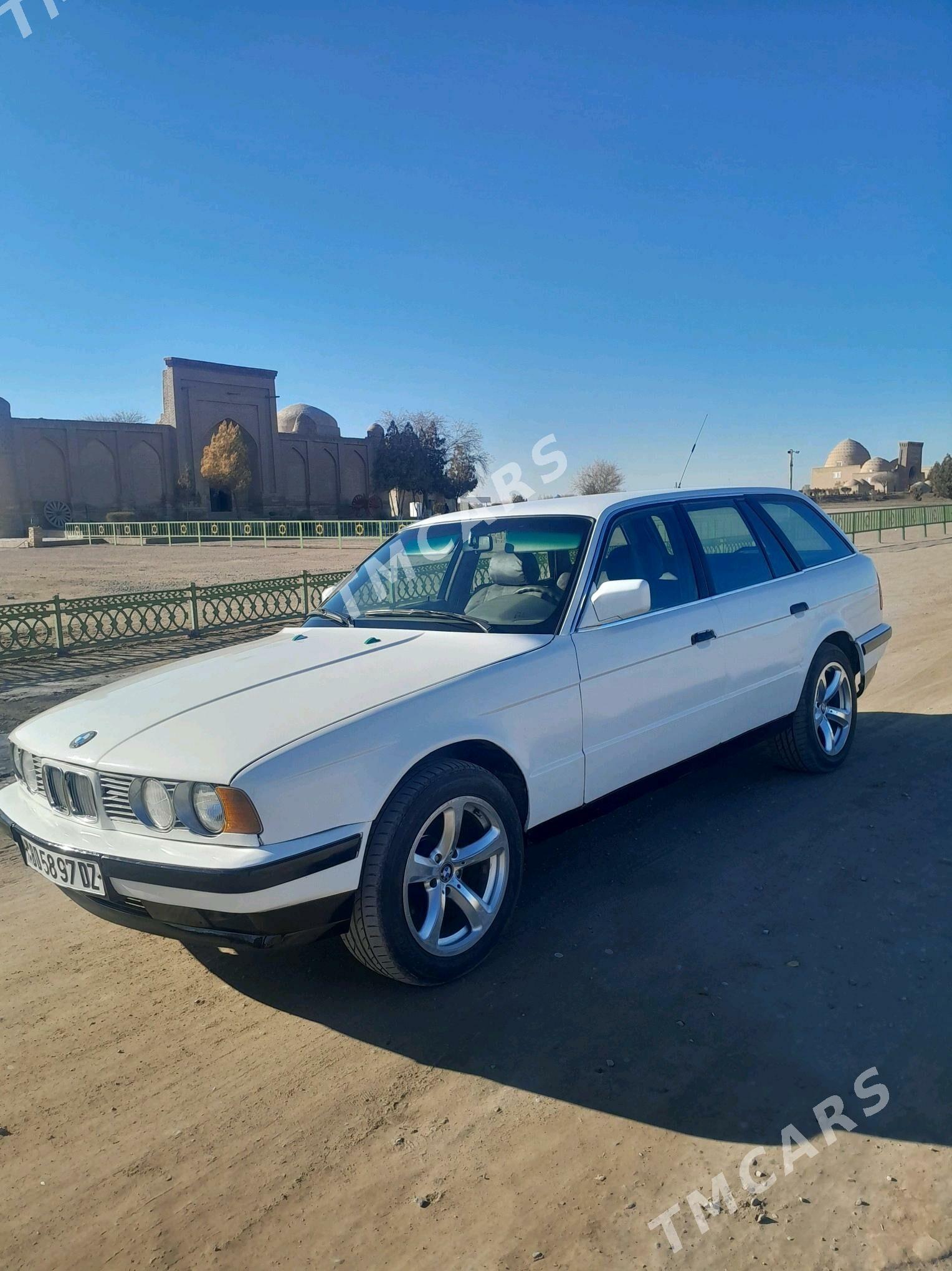 BMW 525 1992 - 45 000 TMT - Кёнеургенч - img 3