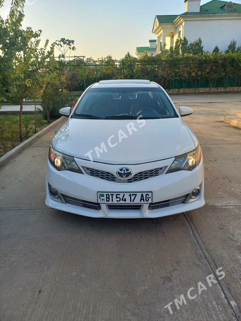 Toyota Camry 2013 - 230 000 TMT - Тязе заман - img 7