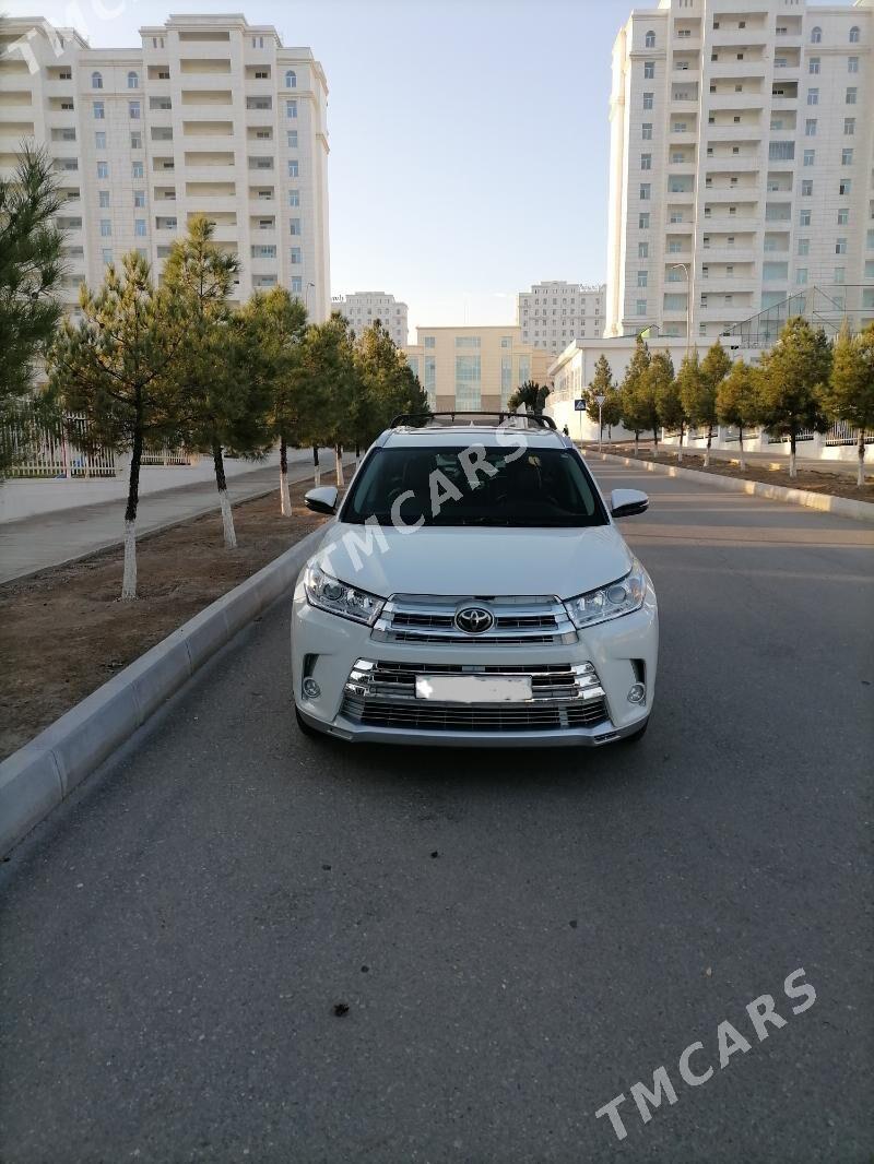 Toyota Highlander 2018 - 500 000 TMT - Aşgabat - img 5