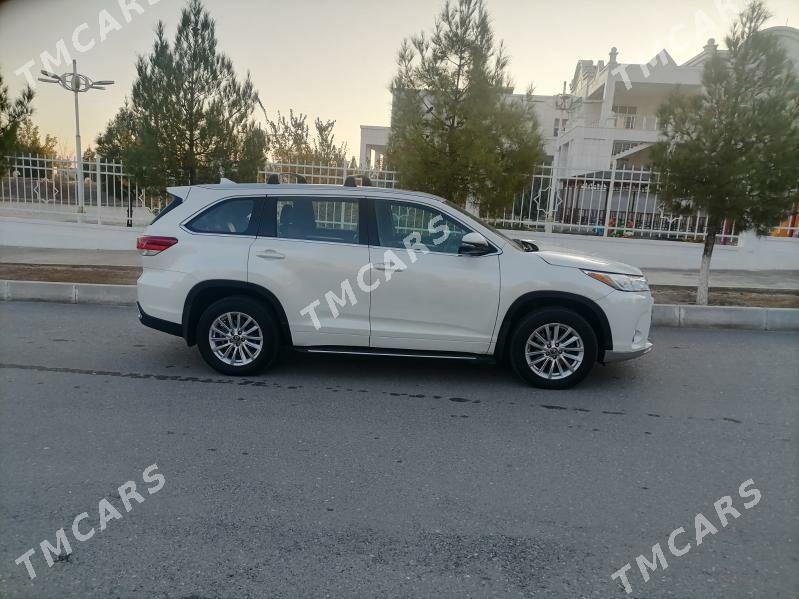 Toyota Highlander 2018 - 500 000 TMT - Aşgabat - img 2