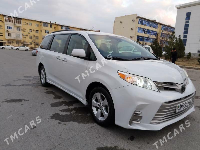 Toyota Sienna 2019 - 365 000 TMT - Aşgabat - img 4