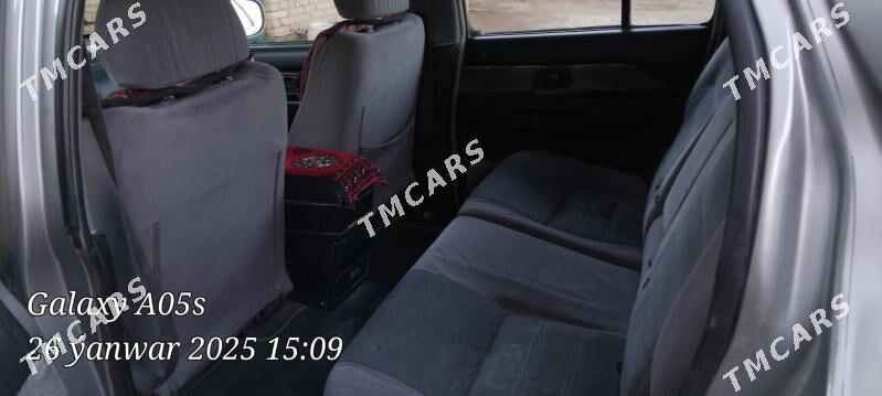 Nissan Pathfinder 2001 - 75 000 TMT - Hojambaz - img 3