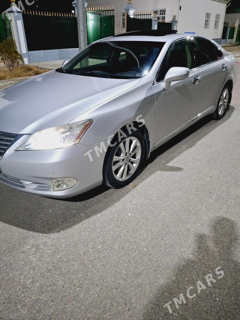 Lexus ES 350 2011 - 270 000 TMT - Тязе заман - img 6