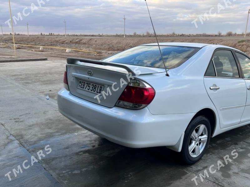 Toyota Camry 2006 - 129 000 TMT - Дянев - img 5