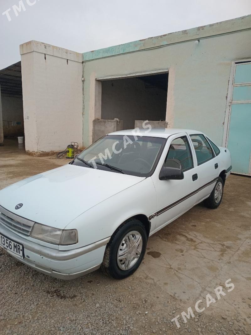 Opel Vectra 1989 - 27 000 TMT - Ёлётен - img 2