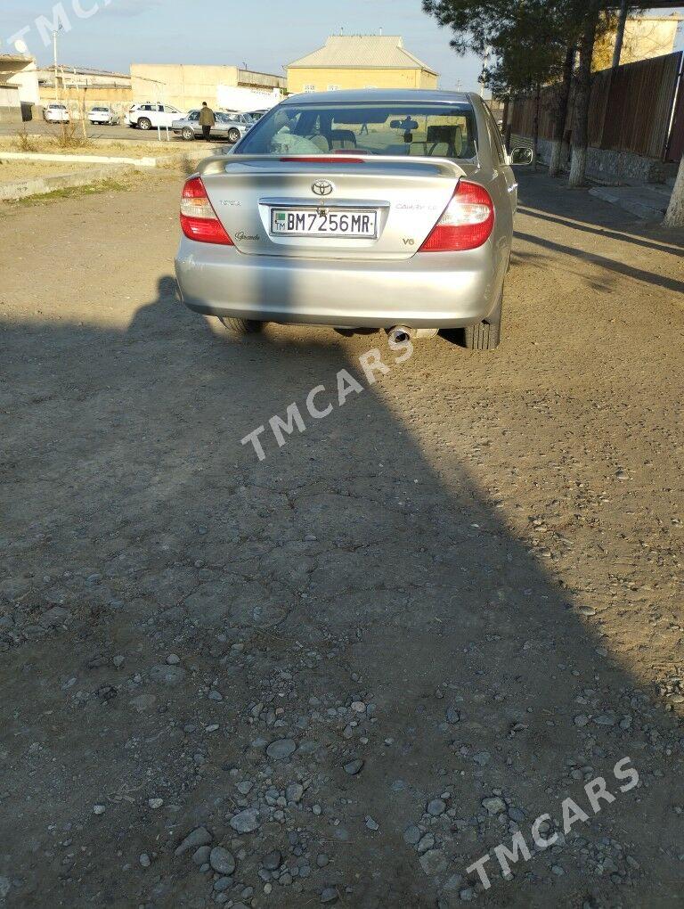 Toyota Camry 2003 - 138 000 TMT - Сакарчага - img 2