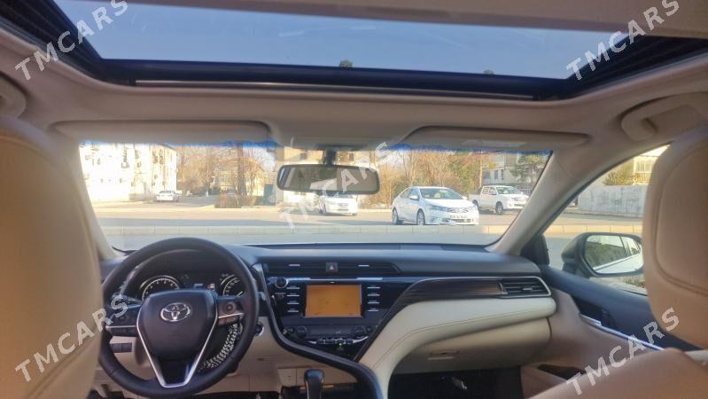 Toyota Camry 2019 - 435 000 TMT - Aşgabat - img 6