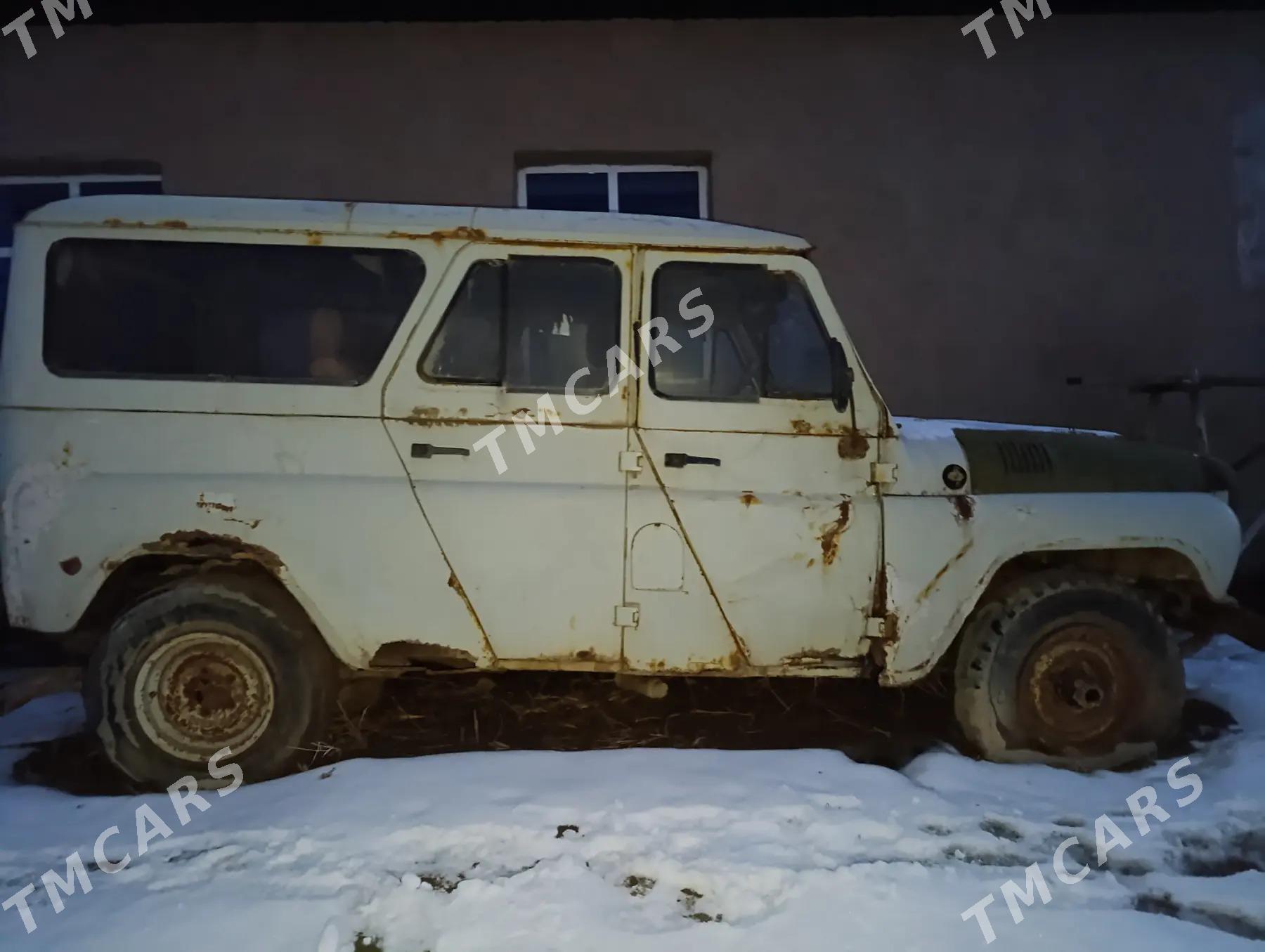 UAZ 469 2000 - 11 000 TMT - етр. Туркменбаши - img 3