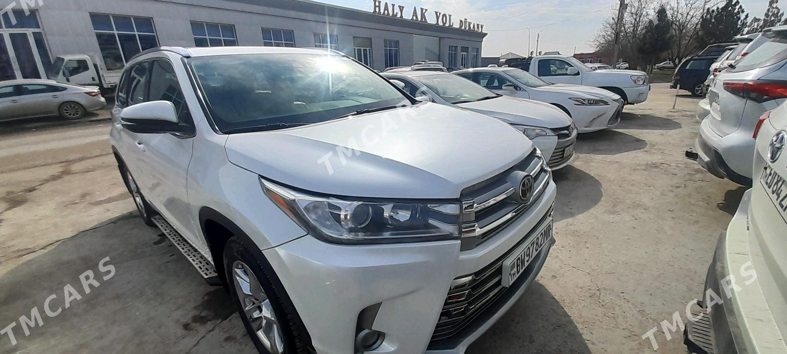 Toyota Highlander 2018 - 475 000 TMT - Мары - img 8