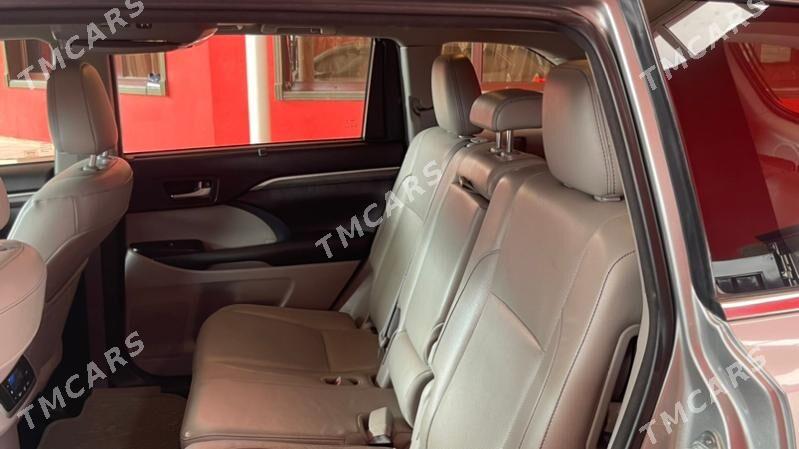 Toyota Highlander 2018 - 480 000 TMT - Мары - img 7