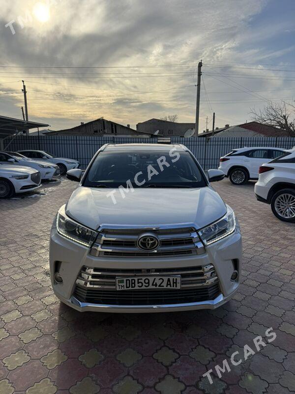 Toyota Highlander 2019 - 460 000 TMT - Мары - img 5