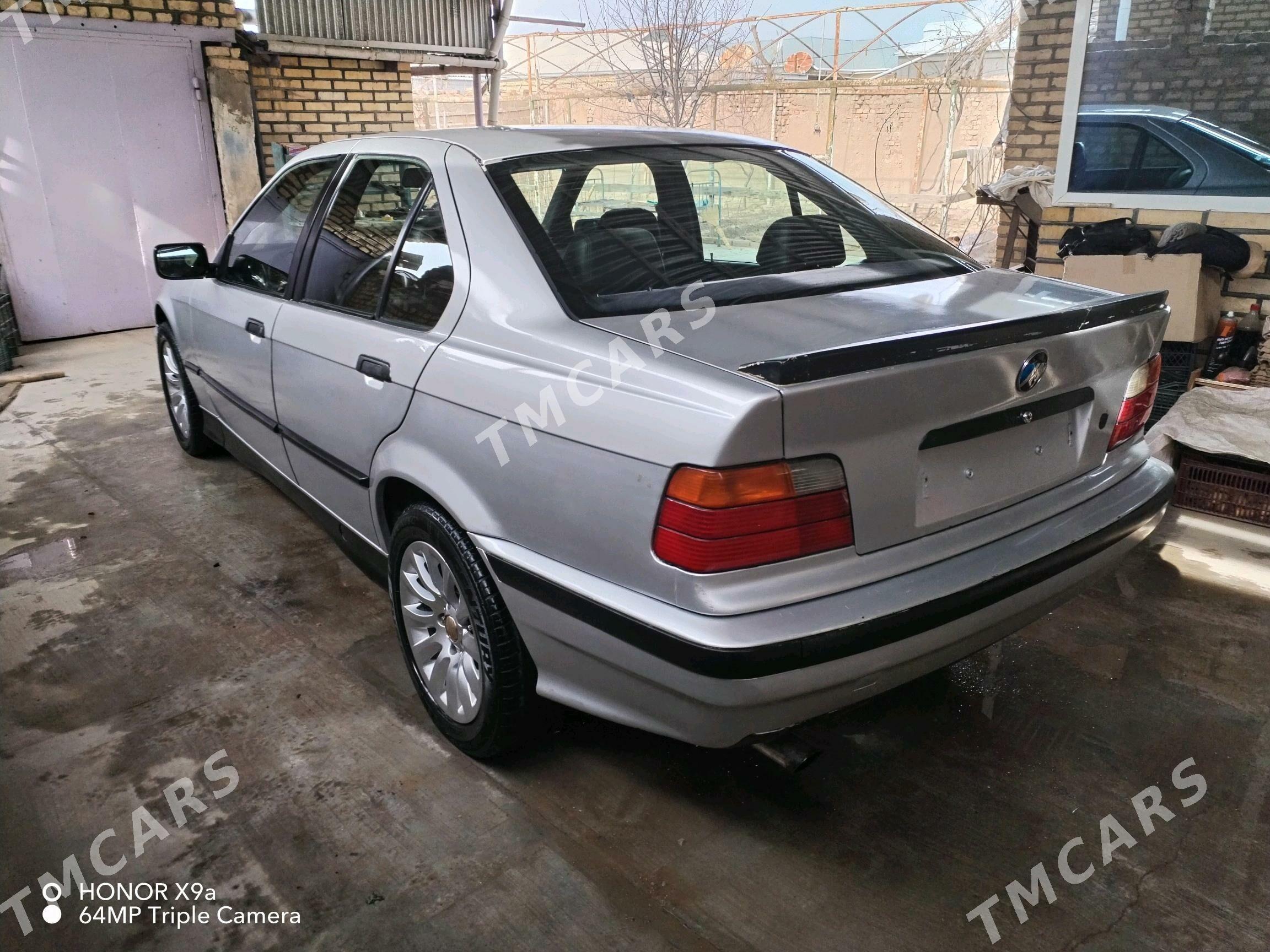 BMW 320 1992 - 30 000 TMT - Mary - img 3