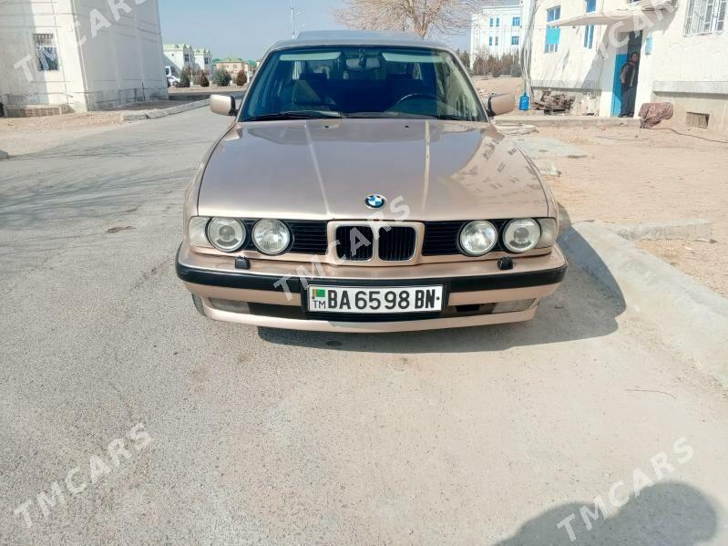 BMW E34 1991 - 70 000 TMT - Балканабат - img 2