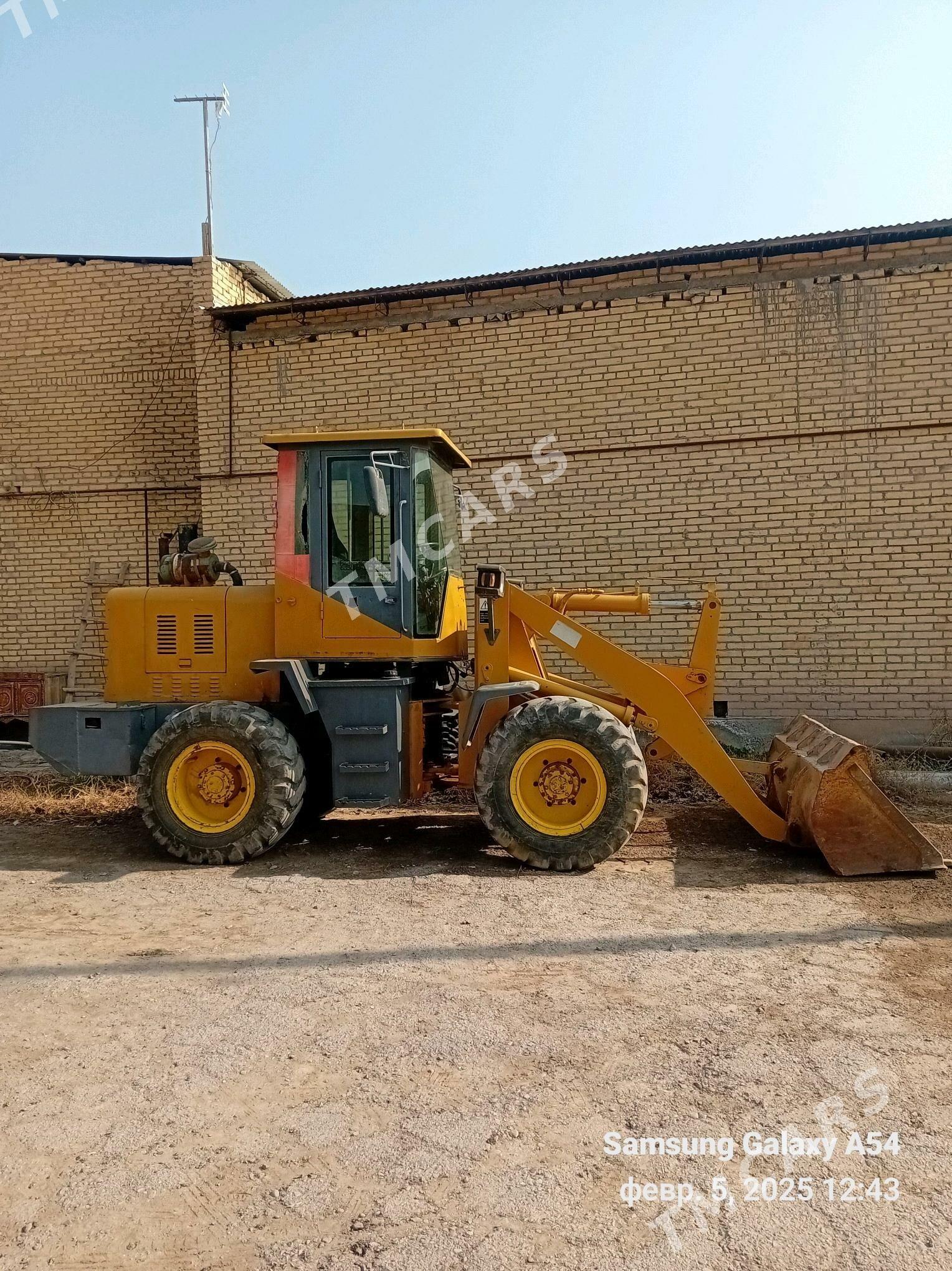 XCMG LW300F 2011 - 180 000 TMT - Сакар - img 2