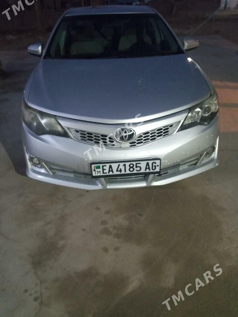 Toyota Camry 2013 - 190 000 TMT - Ашхабад - img 2