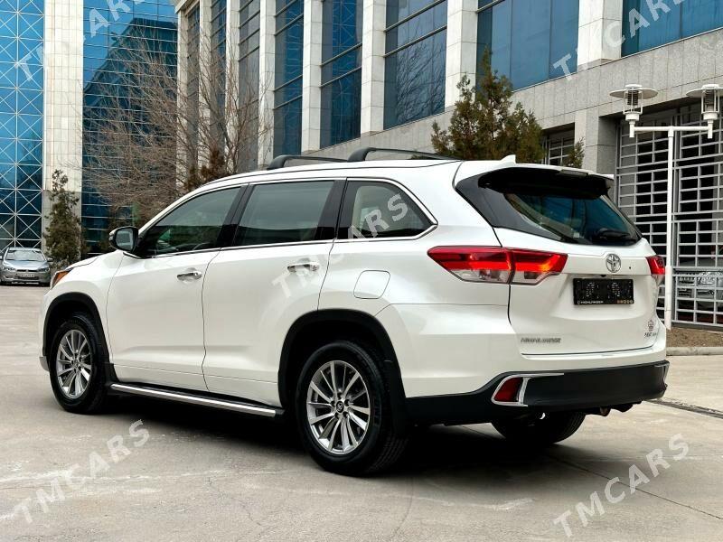 Toyota Highlander 2017 - 500 000 TMT - Aşgabat - img 3