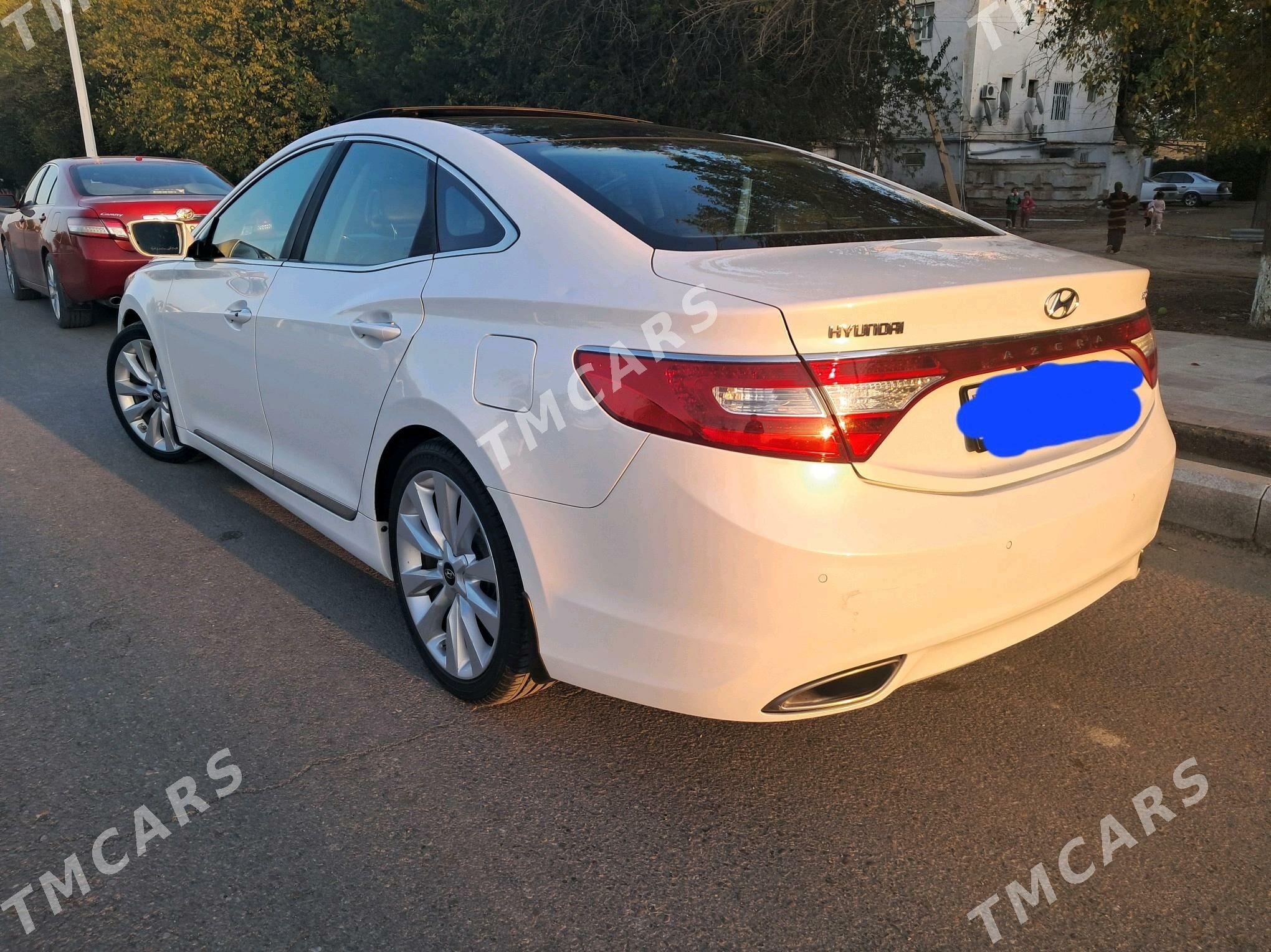 Hyundai Azera 2013 - 246 000 TMT - Байрамали - img 4