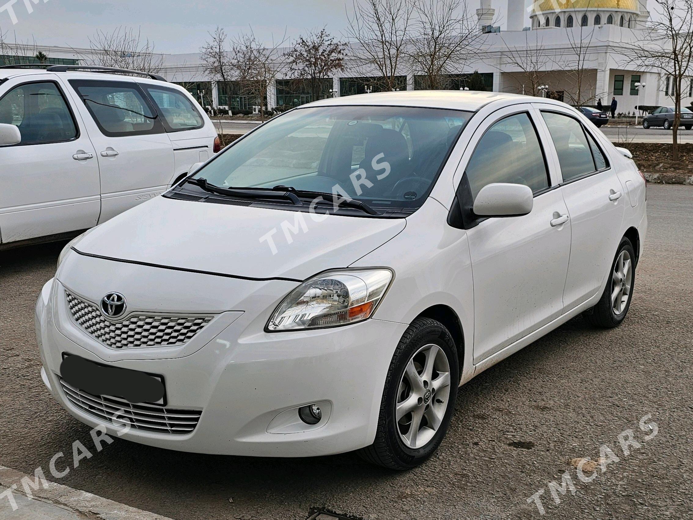 Toyota Yaris 2011 - 111 100 TMT - Mary - img 2