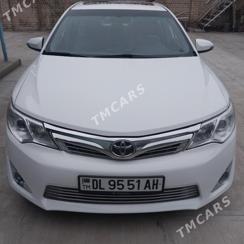 Toyota Camry 2012 - 217 000 TMT - Ак-Бугдайский этрап - img 3