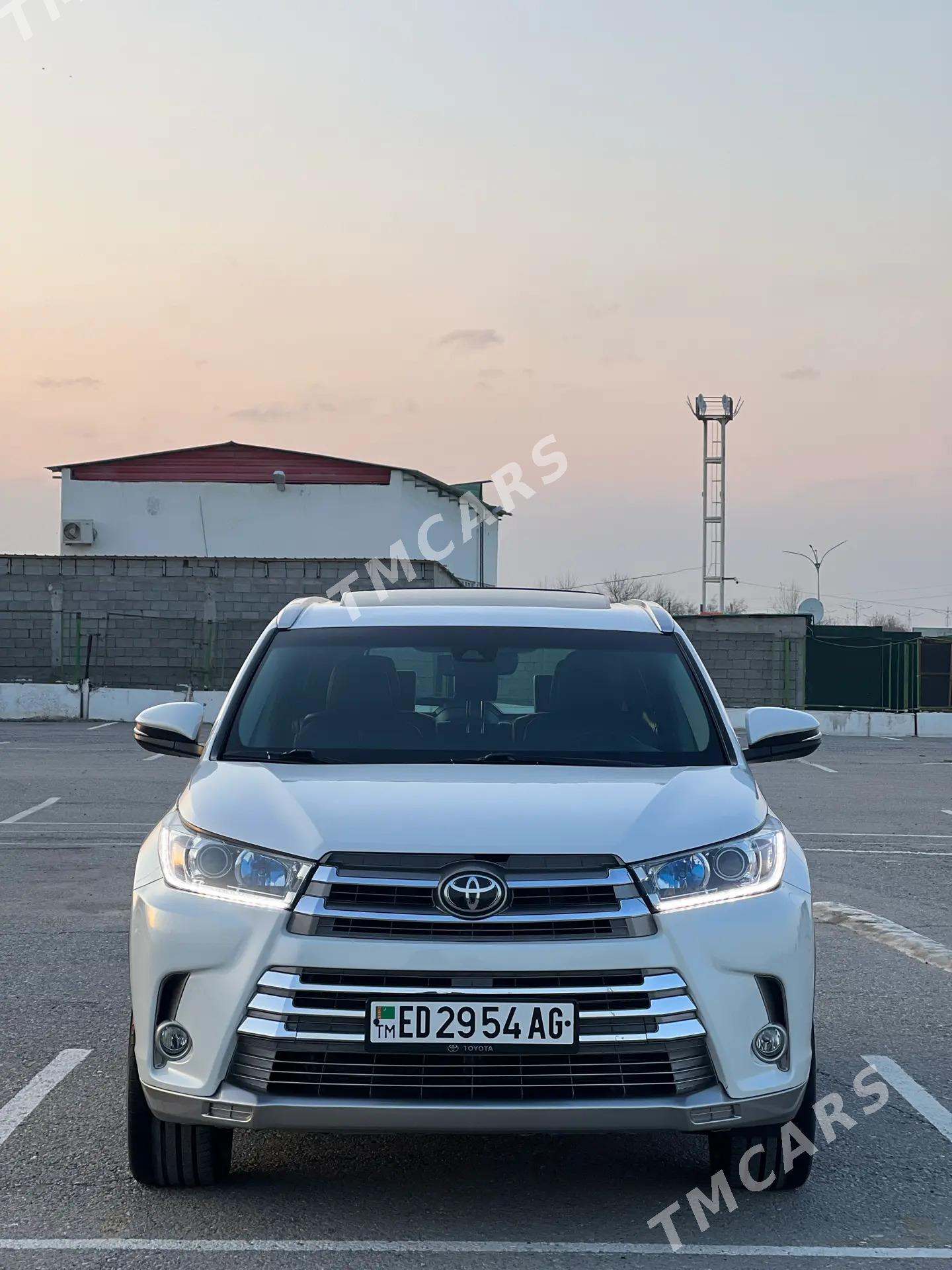 Toyota Highlander 2019 - 480 000 TMT - Ашхабад - img 10