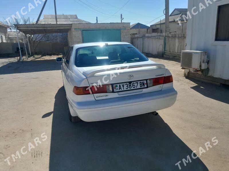 Toyota Camry 1999 - 120 000 TMT - Эсенгулы - img 4