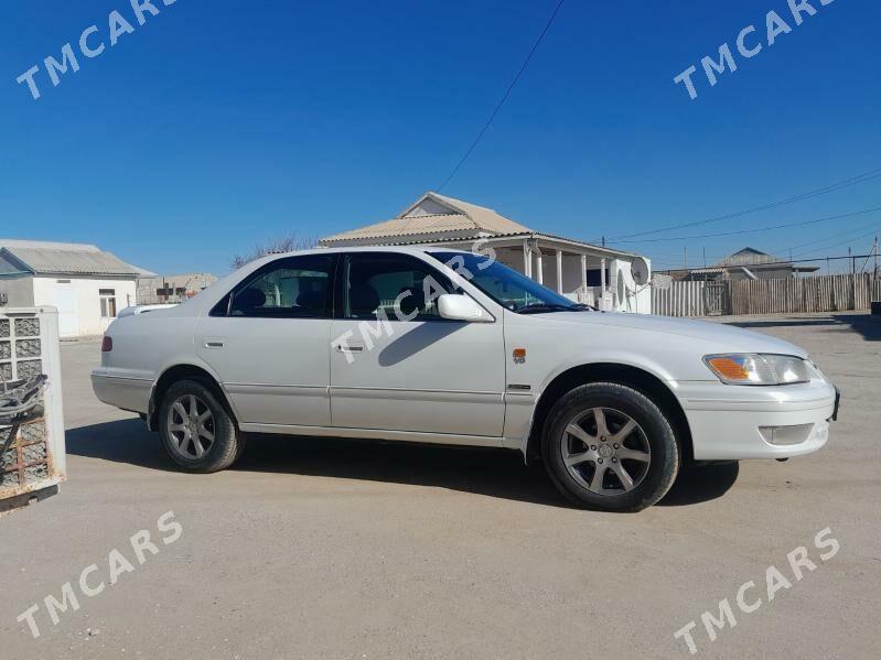 Toyota Camry 1999 - 120 000 TMT - Эсенгулы - img 3