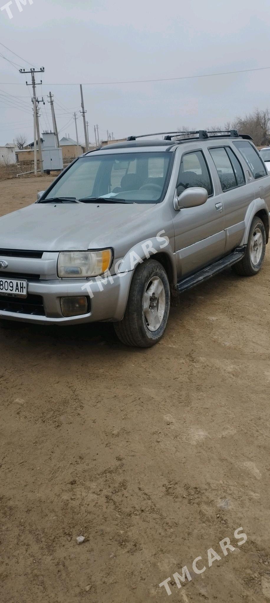 Infiniti QX4 2001 - 80 000 TMT - Бабадайхан - img 2