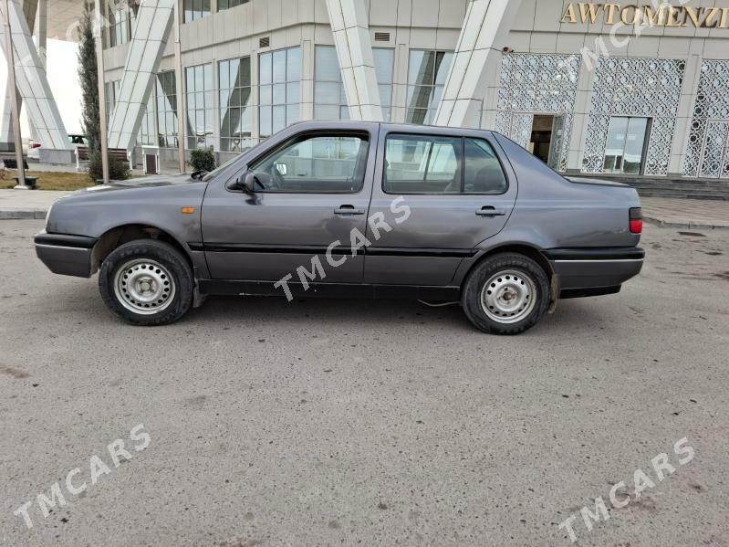 Volkswagen Golf 1992 - 25 000 TMT - Туркменабат - img 6