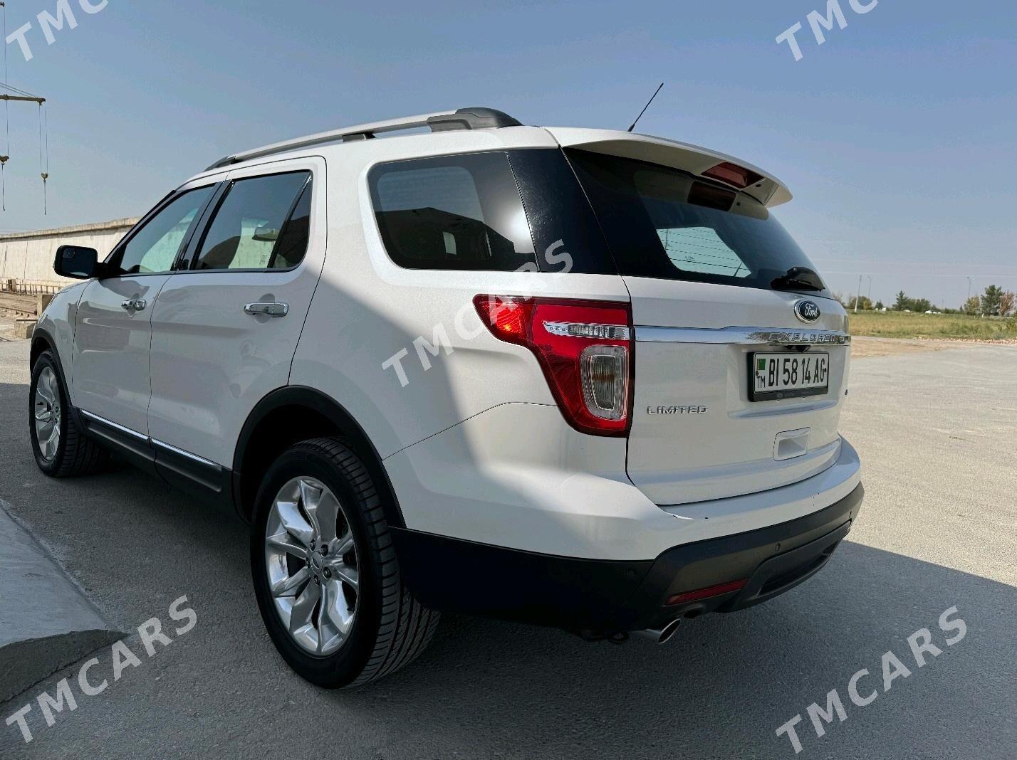 Ford Explorer 2015 - 255 000 TMT - Херрикгала - img 3