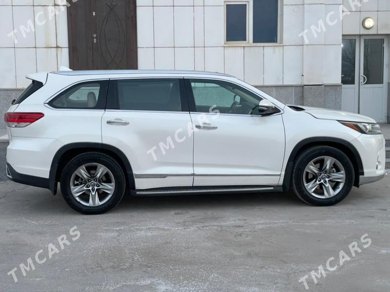 Toyota Highlander 2017 - 500 000 TMT - Ашхабад - img 2