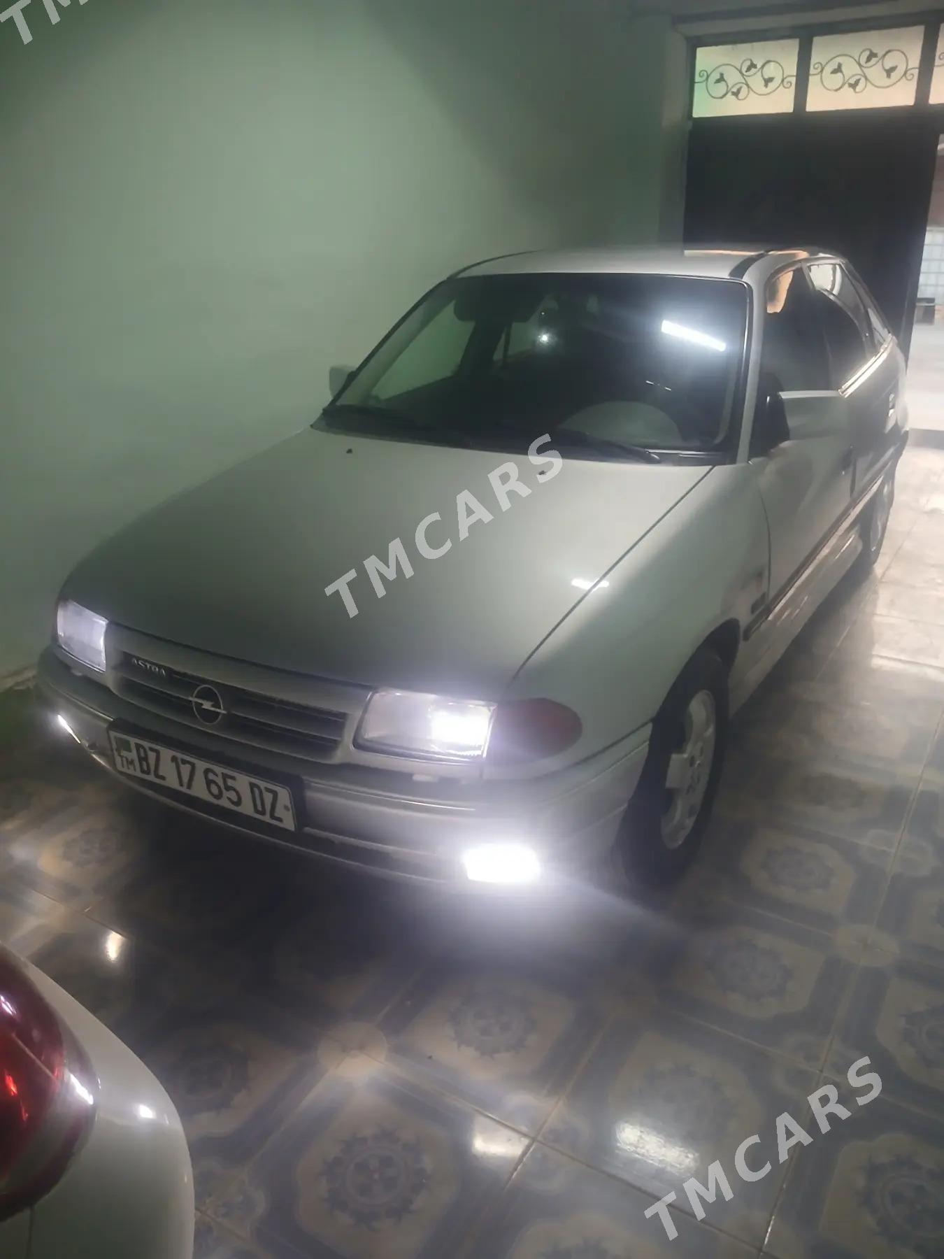 Opel Astra 1992 - 40 000 TMT - Дашогуз - img 5