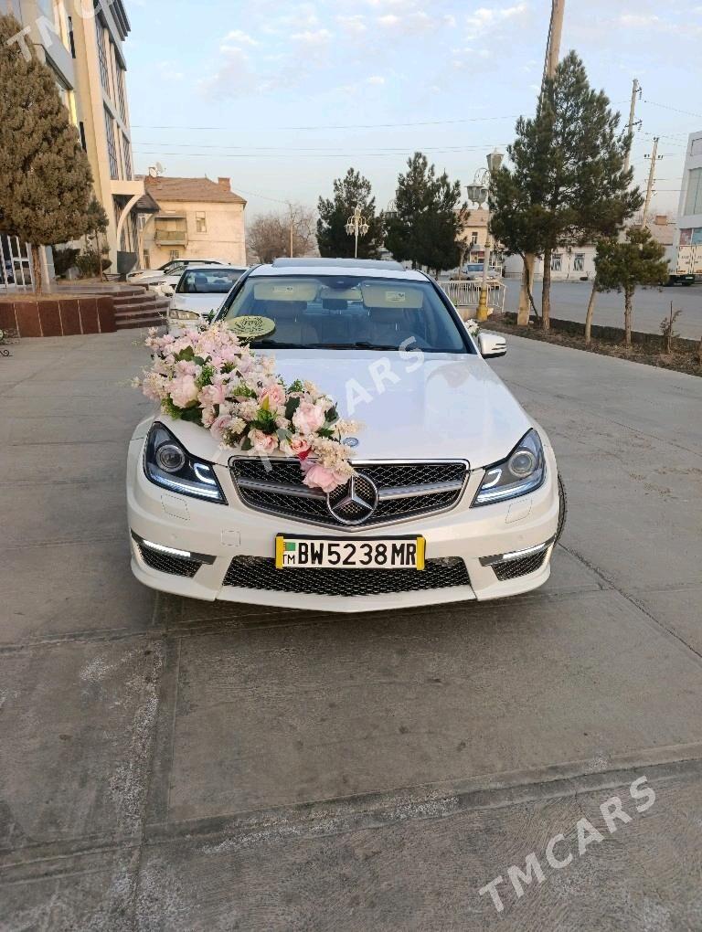 Mercedes-Benz C350 2014 - 290 000 TMT - Байрамали - img 4