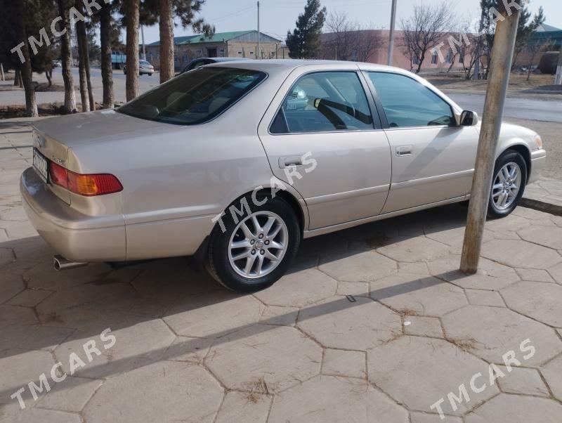 Toyota Camry 2001 - 150 000 TMT - Dänew - img 2