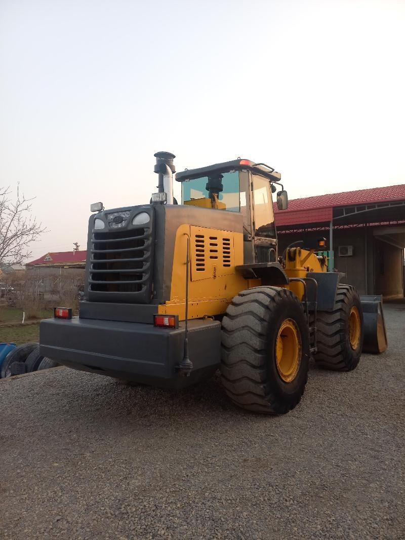 XCMG ZL50 2010 - 500 000 TMT - Мары - img 2