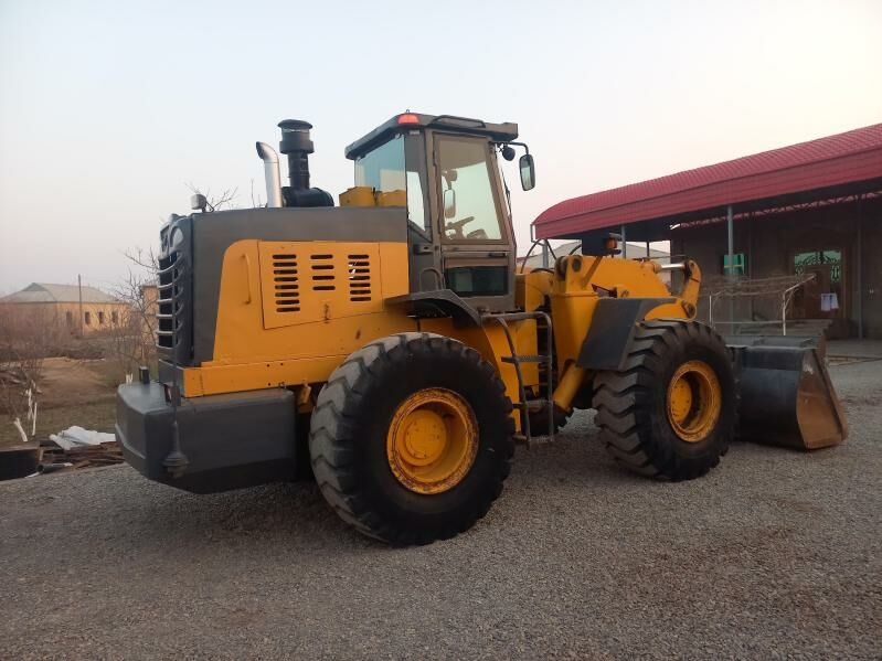 XCMG ZL50 2010 - 500 000 TMT - Мары - img 3