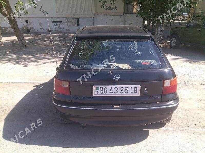 Opel Astra 1992 - 30 000 TMT - Türkmenabat - img 3