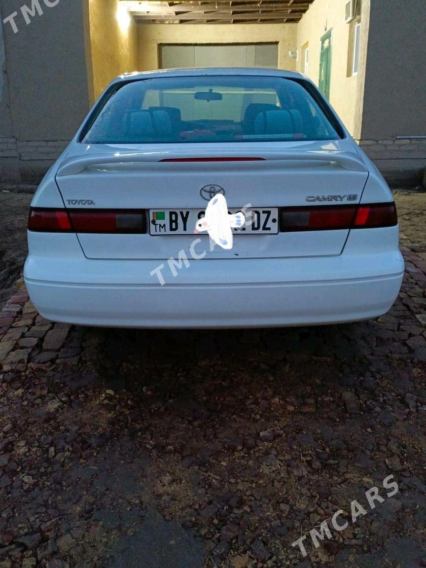 Toyota Camry 1998 - 120 000 TMT - Türkmenbaşy etr. - img 2