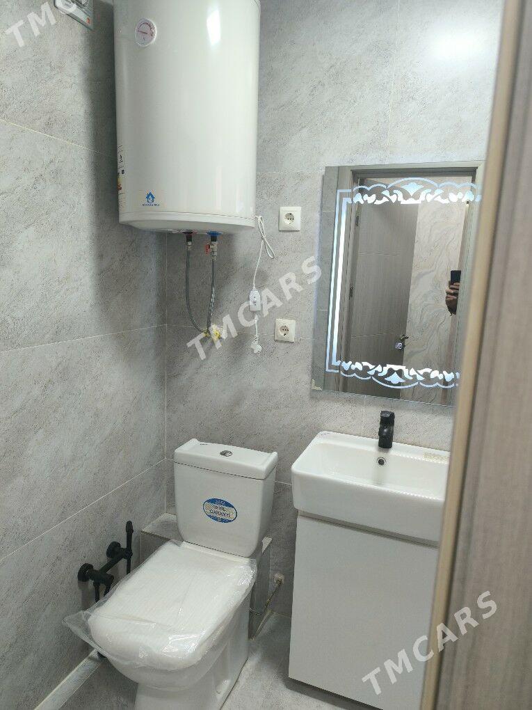 4 мкр 2 этаж 1 в 2 ком 40м² - 4 mkr - img 4