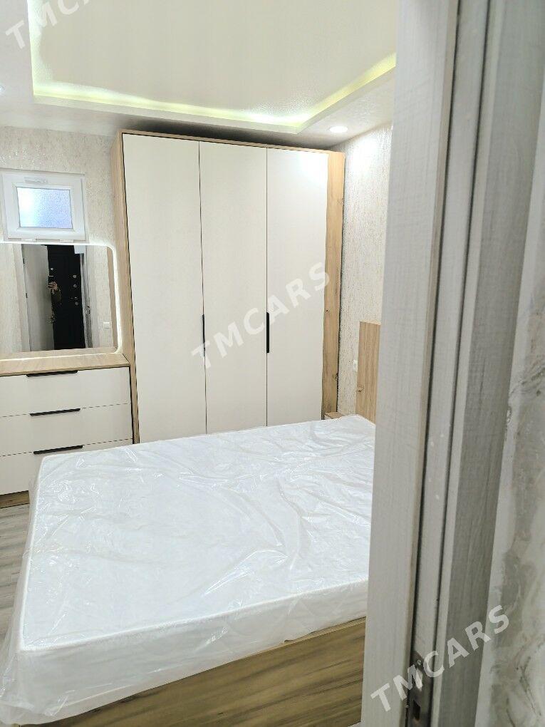 4 мкр 2 этаж 1 в 2 ком 40м² - 4 mkr - img 3