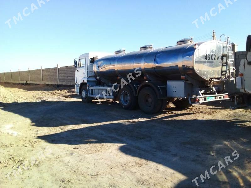 Kamaz Euro 3 2011 - 450 000 TMT - Gökdepe - img 2