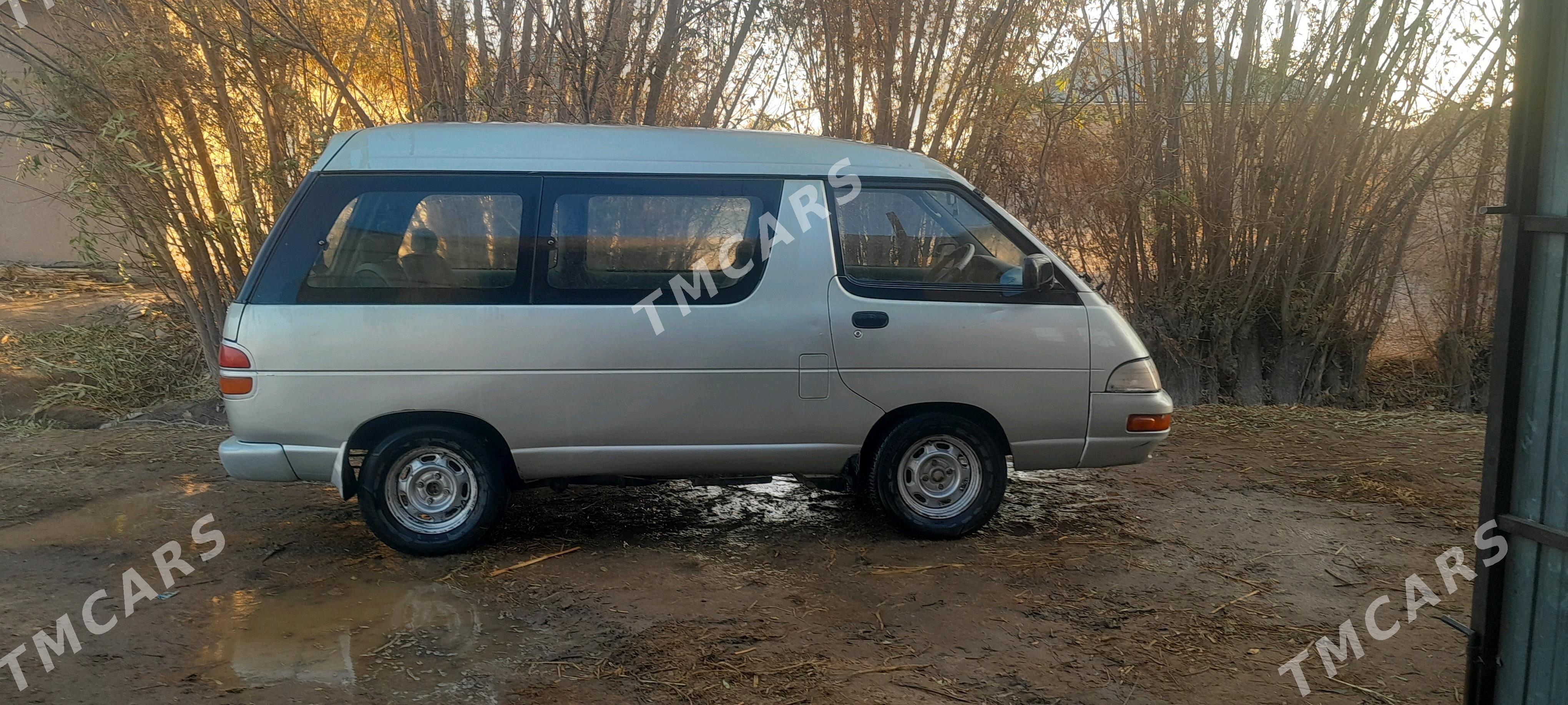 Toyota Town Ace 1992 - 35 000 TMT - Гурбансолтан Едже - img 3