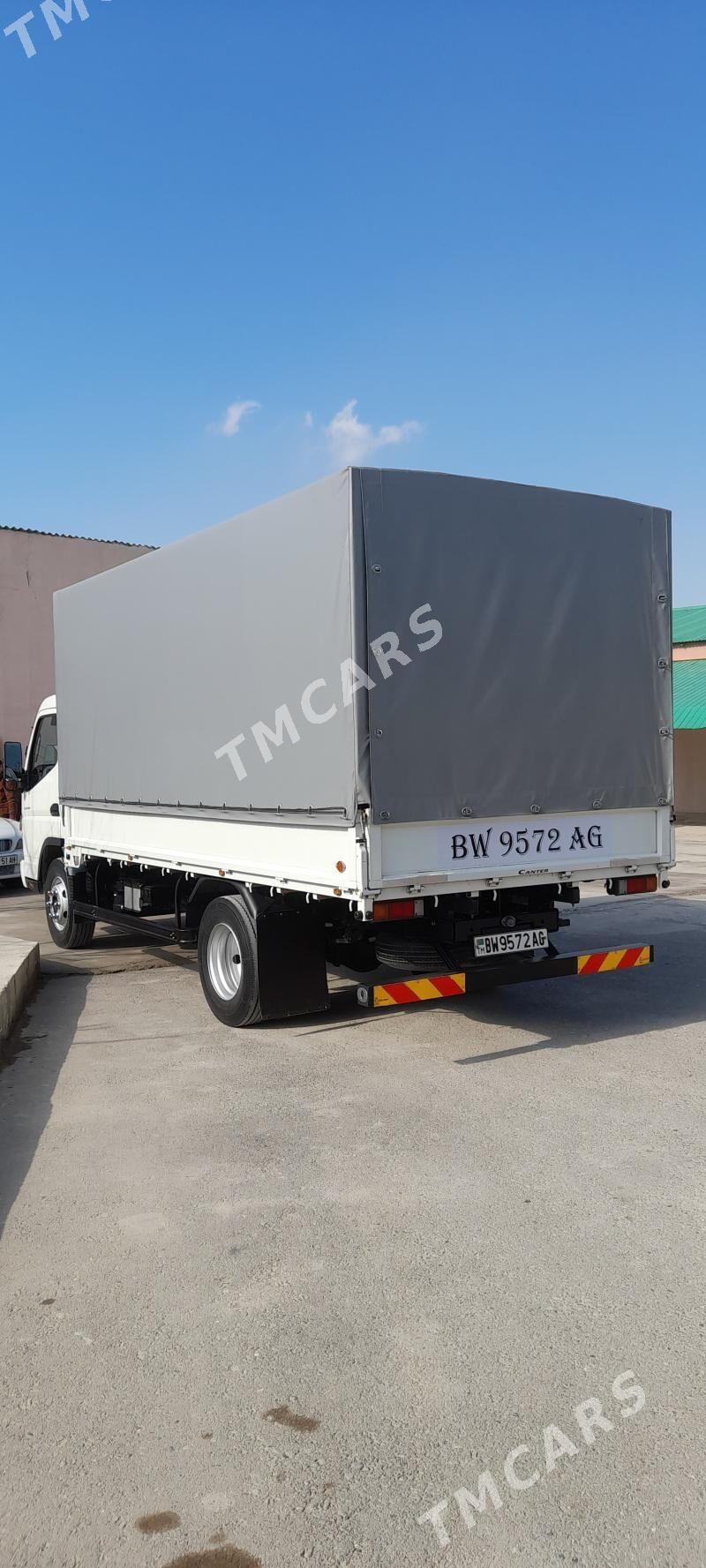 Mitsubishi Canter 2015 - 450 000 TMT - Бузмеин - img 6