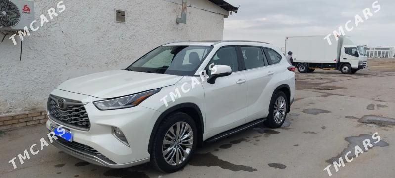 Toyota Highlander 2021 - 599 000 TMT - Ашхабад - img 2