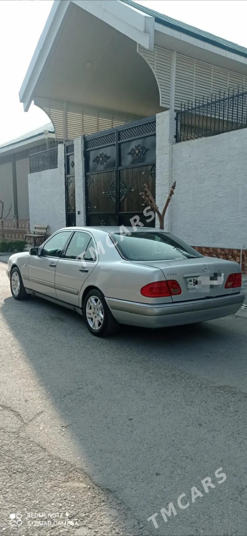 Mercedes-Benz E320 1999 - 98 000 TMT - Balkanabat - img 2